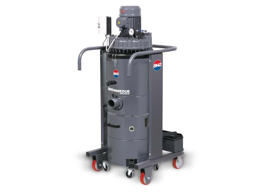 Biemmedue industrijski usisivac. Biemmedue TT 30 - Biemmedue TT 40 - Biemmedue TT 55 - Biemmedue TTX 30 - Biemmedue TTX 40 - Biemmedue TTX 55 - Biemmedue TTXV 30 - Biemmedue TTXV 40 - Biemmedue TTXV 55 - Biemmedue TTV 30 - Biemmedue TTV 40 - Biemmedue TTV 55