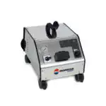 Profesionalni Parocistac Biemmedue Phoenix je kompaktni srebrni parni čistač sa kontrolnim dugmadima, manometrom i četiri točka za lako kretanje. Brend Biemmedue je istaknut na prednjoj ploči.