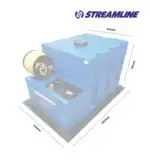 Slika velike plave industrijske mašine sa oznakom Streamline Ecostream 500 Litra - Sistem za čišćenje solarnih panela i prozora, dimenzija 1353mm x 913mm x 781mm sa kolutom za crevo sa strane.