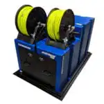 Elegantan dizajn može se pohvaliti dvije plave i crne jedinice s velikim namotajima za crijeva, uredno namotanim jarko žutim crijevima, koji prikazuju brend Streamline Ecostream 700 Litra.