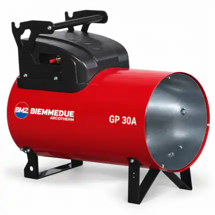 Prenosivi industrijski grejač crveno-crne boje, Plinski Top za Grejanje BIEMMEDUE GP 30A Automatik 31,4kW, sa metalnom ručkom i nogarama, izuzetno efikasan za grejanje većih prostora.