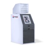 Na slici je beli industrijski grejač/AC jedinica, model EK S 20, sa digitalnim displejom od Biemmedua. Zelena ikona kaže Elettrico Electric. Naziva se Profesionalna Električna Grejalica CONFORT 40E | 40kW.