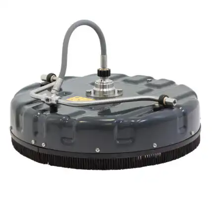 PV-520 površinski čistač za solarne panele (520mm, 70bar, 50°C) je kružna industrijska četka sa metalnim crevom.