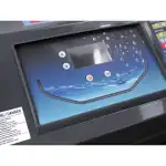 Detaljan prikaz kontrolnih stonih mašina BIEMMEDUE DR35 sa ekranom, dugmićima, pozadinom vodom i upozorenjem levo.