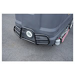 Detaljan prikaz prednjeg branika i svetla sivog CHANCEE K100 industrijskog čistača (10000m², 1000mm, 5h, 36V), na asfaltu.