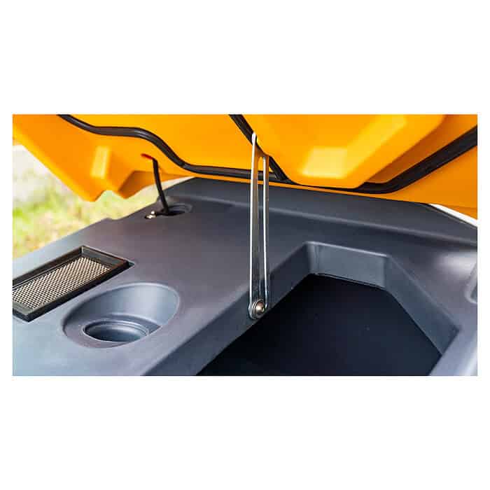 Detaljan pogled na otvorenu mašinu za pranje poda CHANCEE K90 prikazuje unutrašnji prostor za odlaganje, potpornu šipku poklopca, držač za čaše i lijevi mrežasti džep.