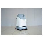 Beli i sivi industrijski robot za pranje podova Chancee SC50 s 3D LiDAR & AI stoji na sjajnom pločastom podu ispred belog zida.