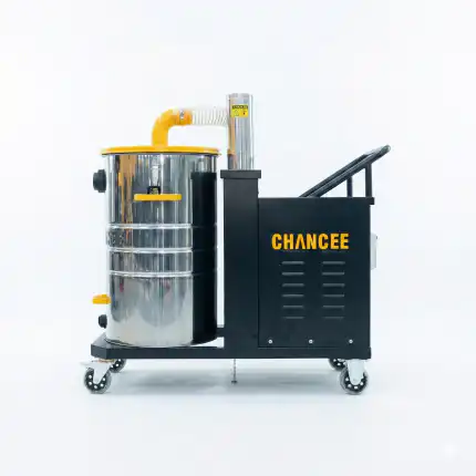 Industrijski usisivač Chancee CG4080 Turbina sa metalnim bubnjem, žutim i crnim detaljima, točkovima i natpisom CHANCEE.