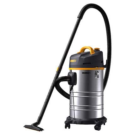 Profesionalni usisivač Chancee CRS1635, HEPA filtracija 99,7%, 35L; snaga 1,6kW, protok vazduha >210m³/h, pritisak 22,7kPa. Crno crevo, narandžasta ručka i točkići za lako pomeranje.