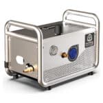 Srebrni, kutijasti Annovi Reverberi AR8-10.15CMW HW 150 bar perač sa dve ručke, manometrom, dugmetom i ventilacijom.