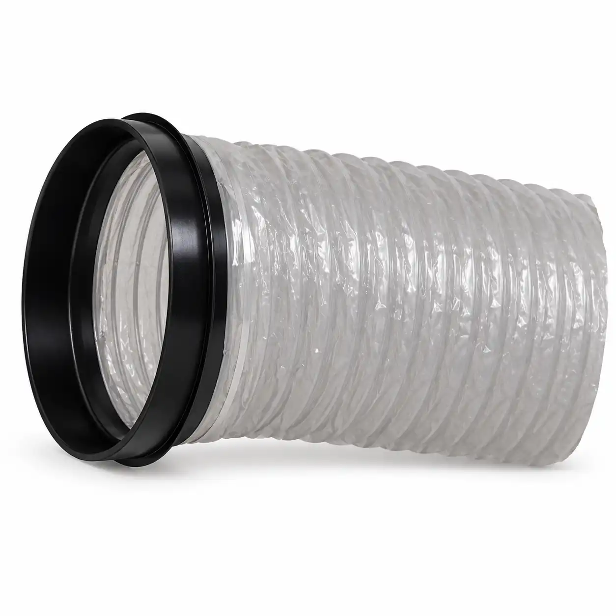 adapter-za-usis-vazduha-430mm-ec55-02ac678 Fleksibilno, providno plastično crevo sa crnim prstenovima na oba kraja, koristi se za ventilaciju i leži na beloj podlozi.