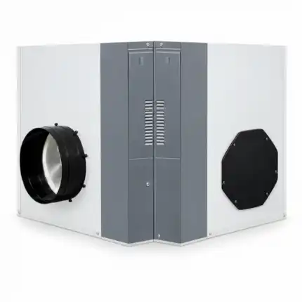 Ova velika industrijska ventilaciona jedinica ima dve bočne ploče: na jednom je crni okrugli priključak, a na drugom crni heksagonalni poklopac. Uglavnom je sive i bele boje.