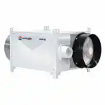 Industrijski grejač pravougaonog oblika sa oznakom Arcotherm Farm 85 ima otvore za vazduh, kružni ventilator i zaštitne metalne rešetke na oba kraja, postavljen je na beloj pozadini.